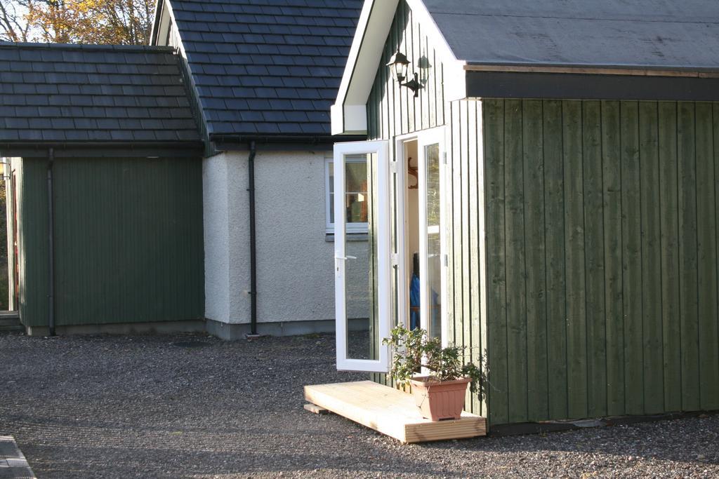 Bcc Loch Ness Hostel Bearnock Экстерьер фото