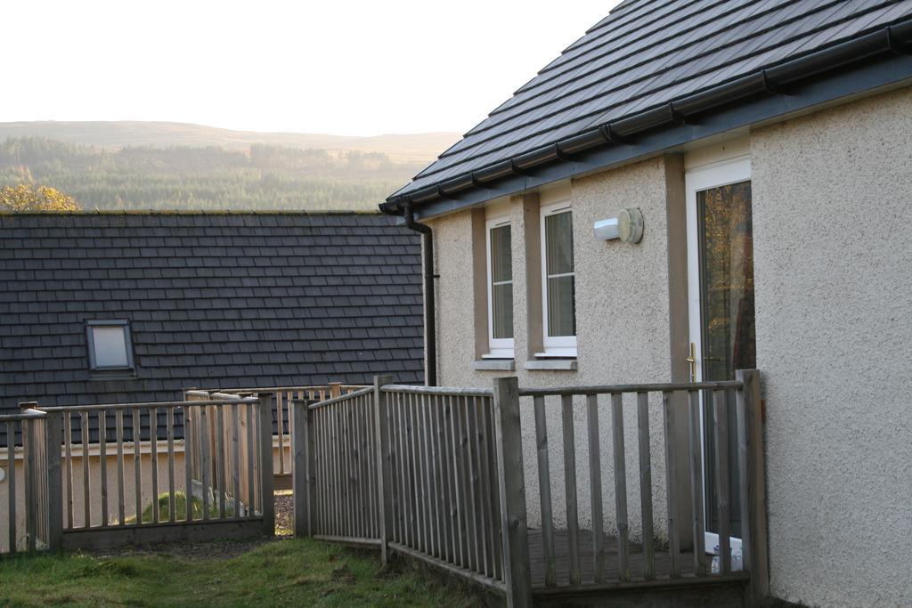 Bcc Loch Ness Hostel Bearnock Экстерьер фото
