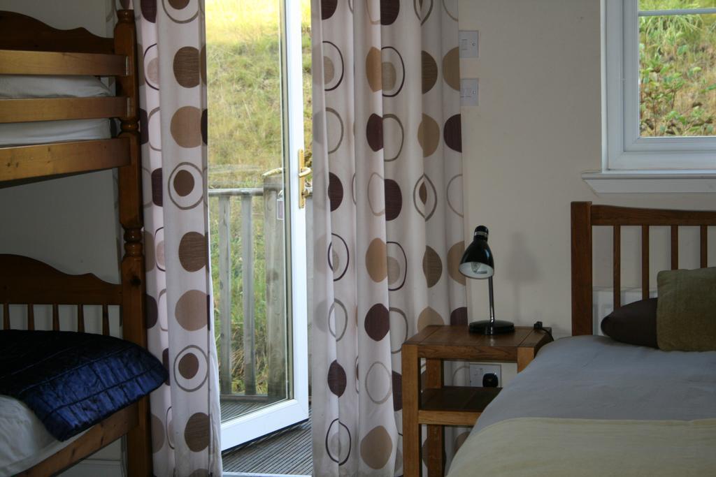 Bcc Loch Ness Hostel Bearnock Экстерьер фото